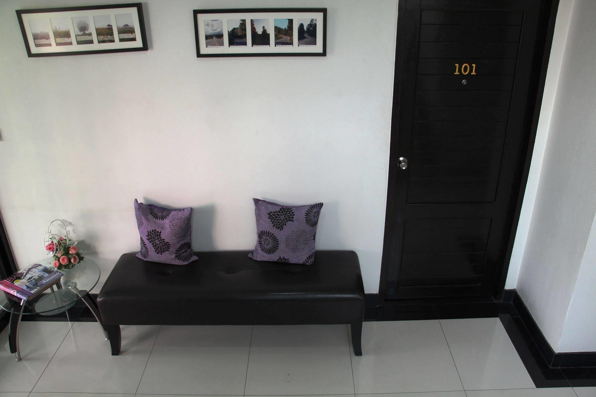 Modern Inn By Saifon Nong Khai Bagian luar foto