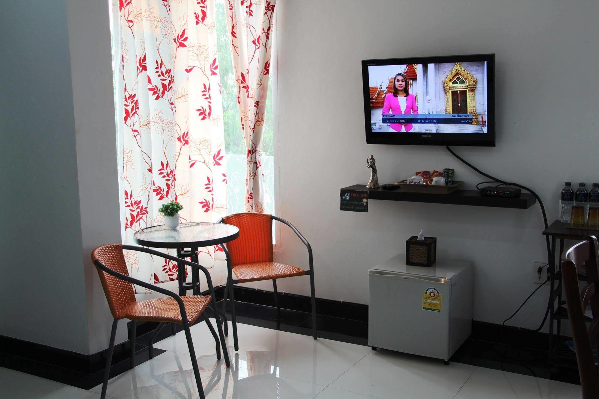 Modern Inn By Saifon Nong Khai Bagian luar foto
