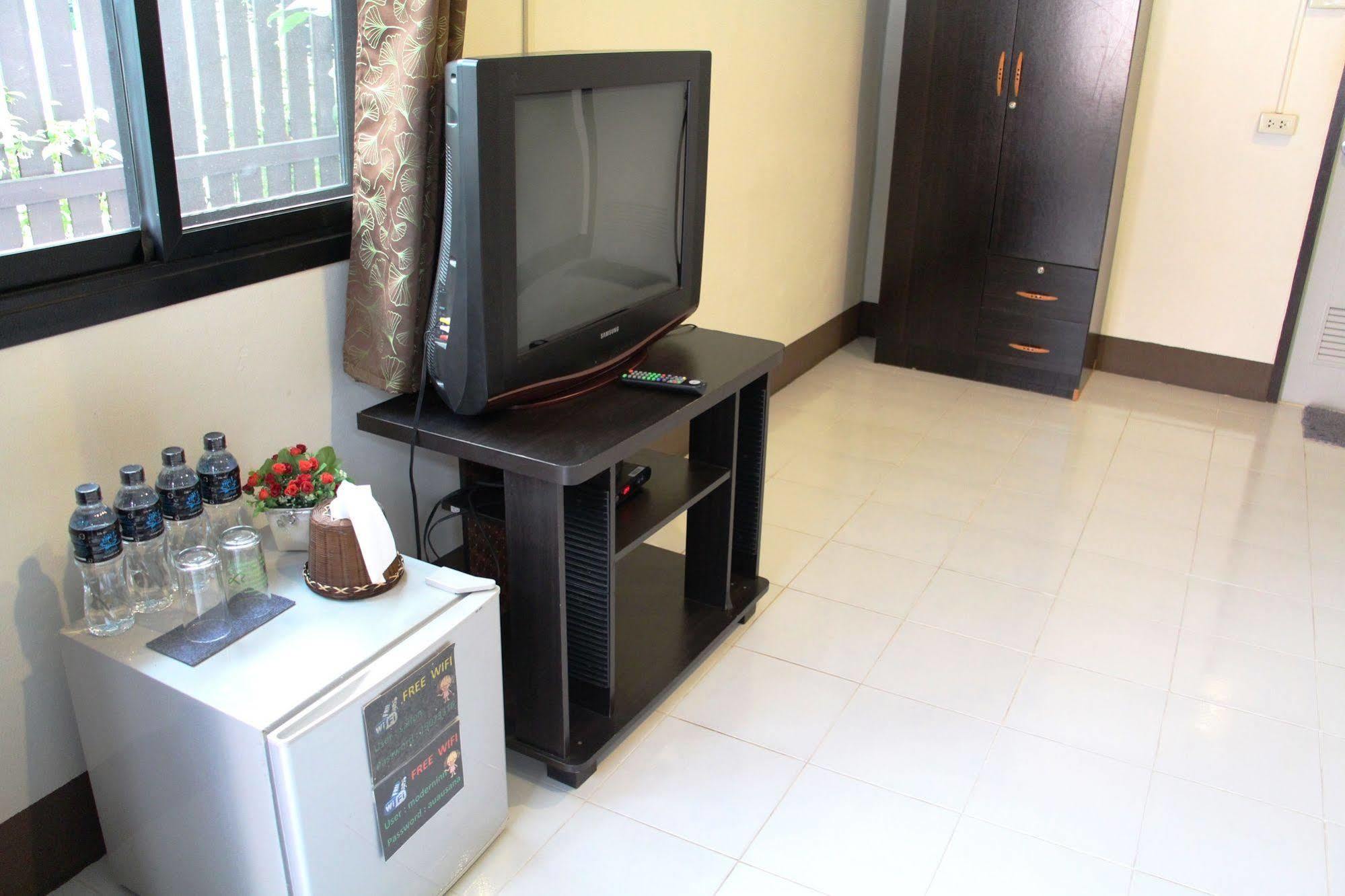 Modern Inn By Saifon Nong Khai Bagian luar foto