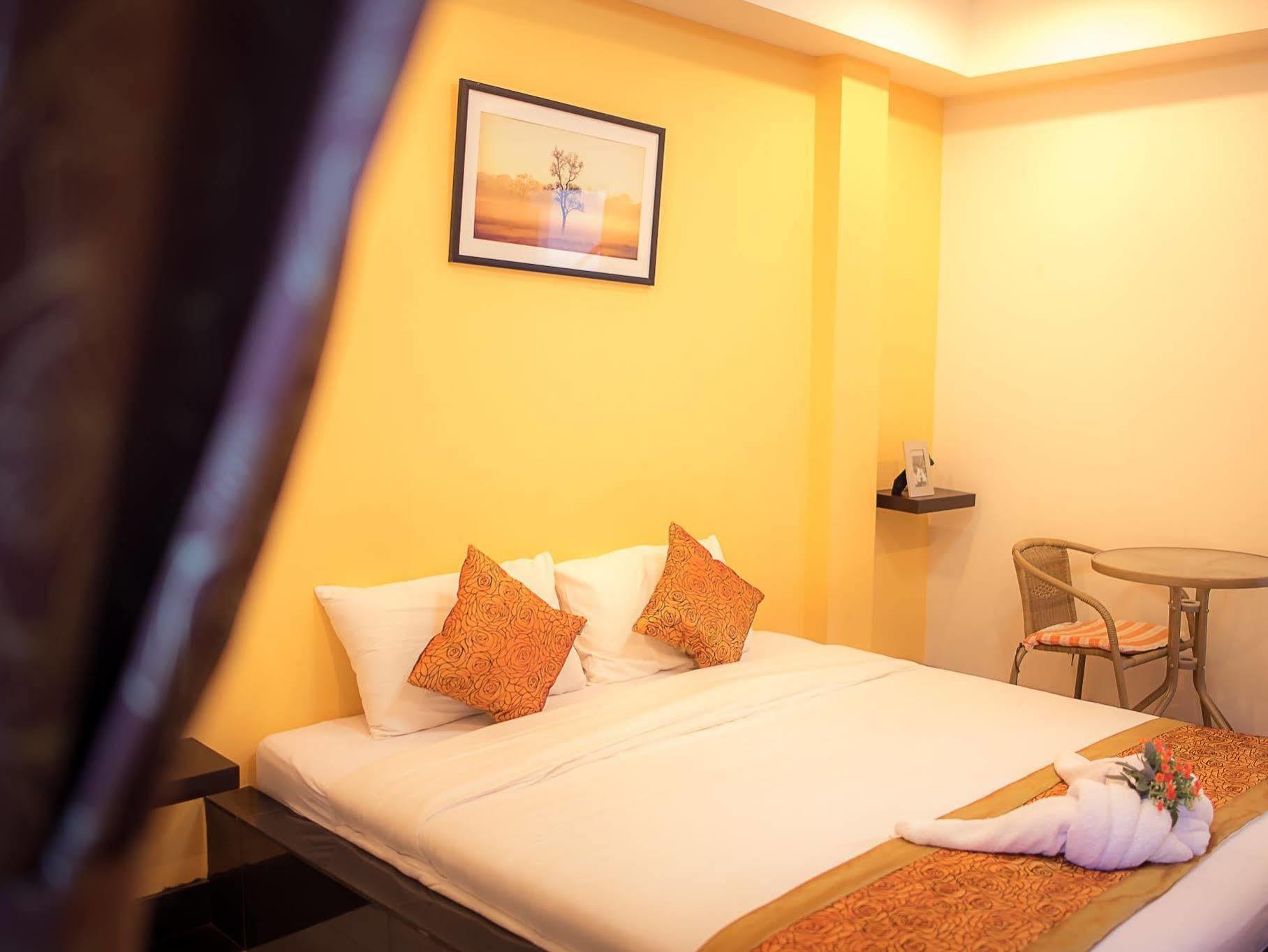 Modern Inn By Saifon Nong Khai Bagian luar foto